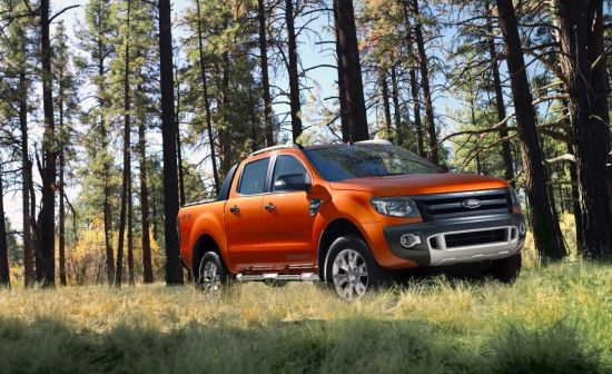 Ford Ranger Wildtrak 3.2L về Việt Nam với giá 838 triệu đồng